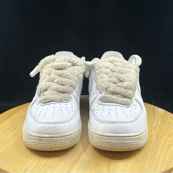 Nike Air Force 1 Low '07 Triple White Retro Classic CW2288-111 All Men's Size 10 - Picture 3 of 10